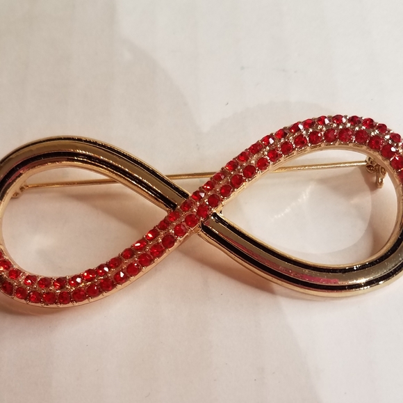 Red rhinestone Infinity brooch j39 - Picture 2 of 5